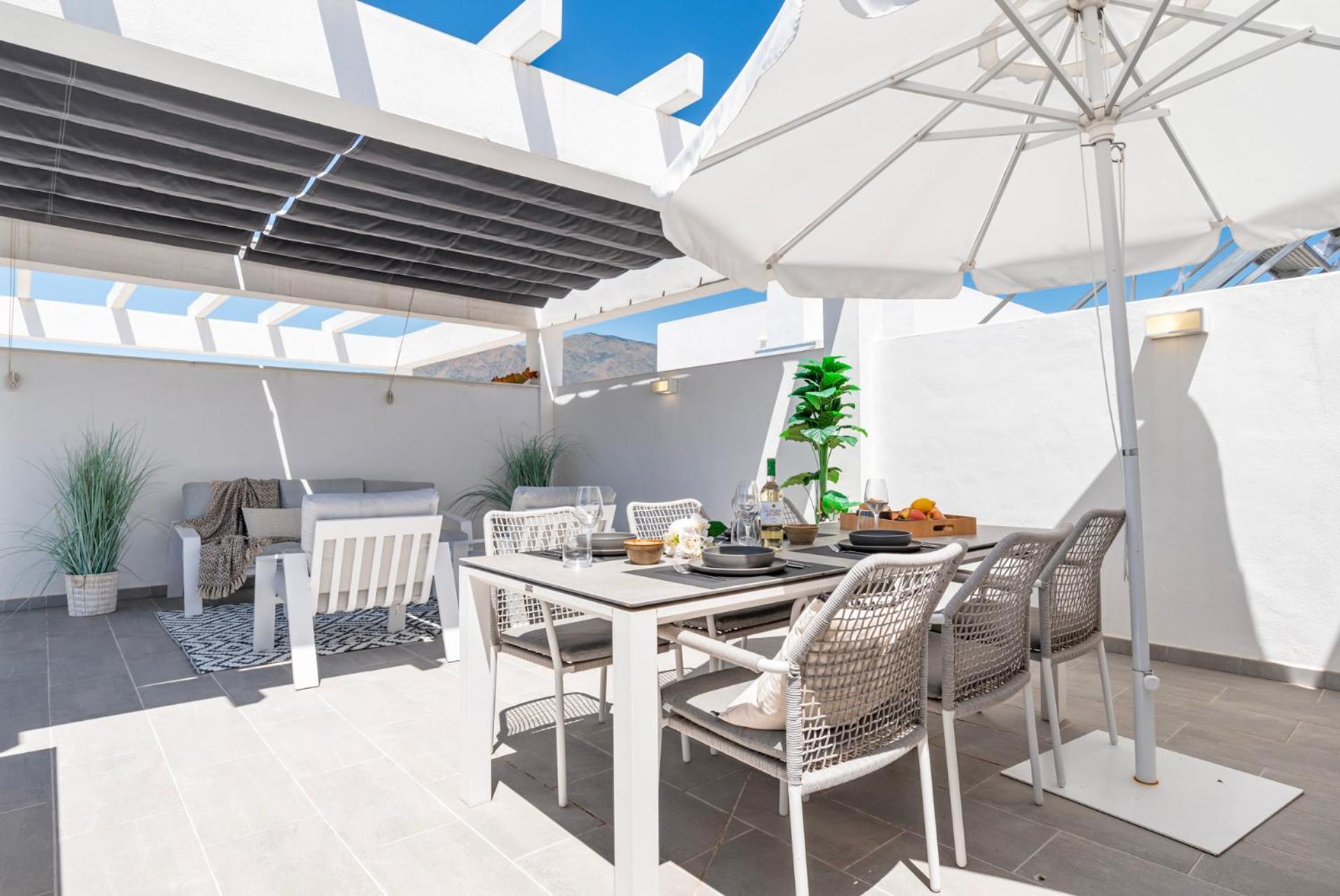 Apartamento Luxury Penthouse With Beautiful Rooftop At Location *