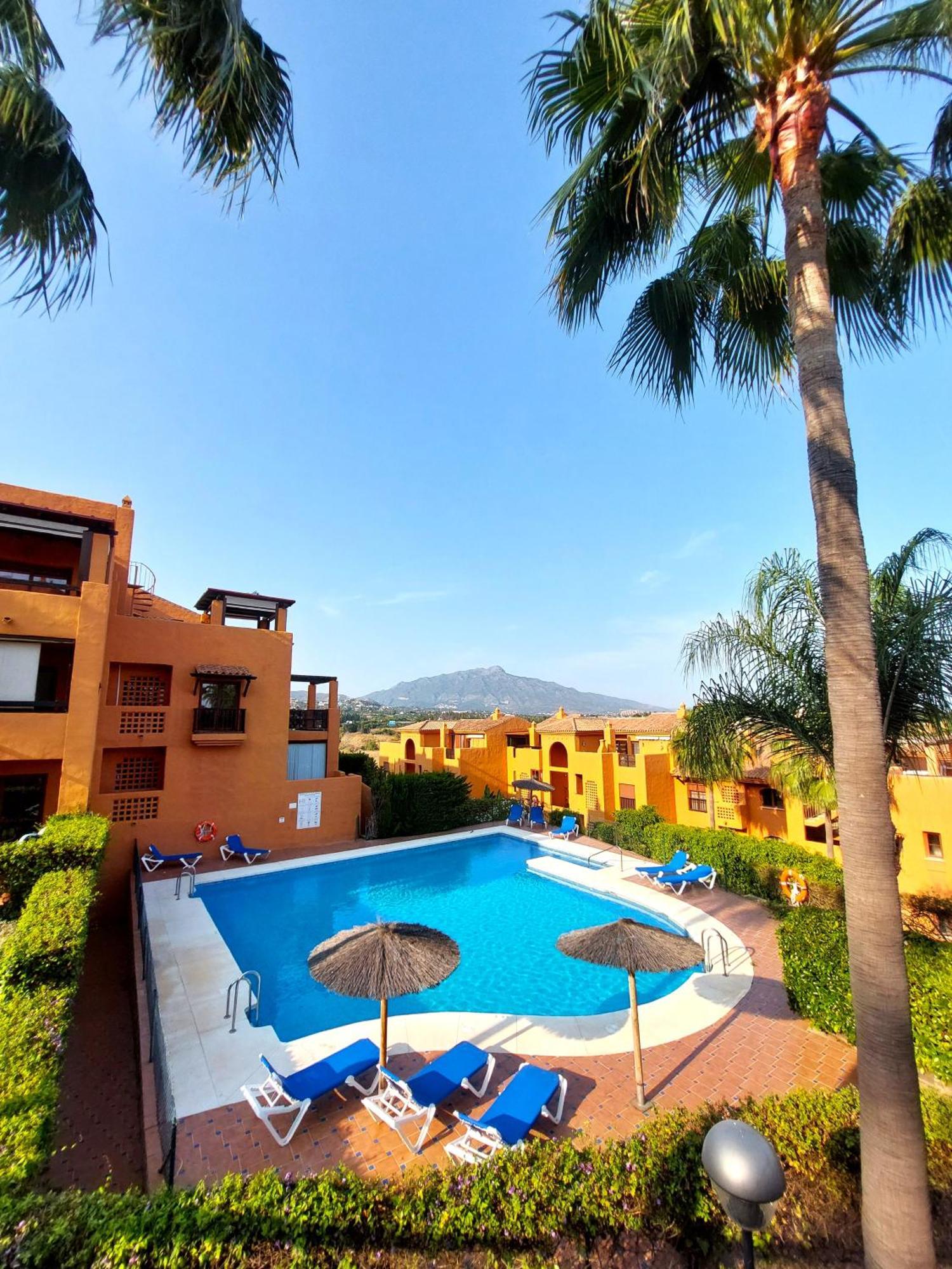 3 Bed In Gazules Del Sol * Estepona