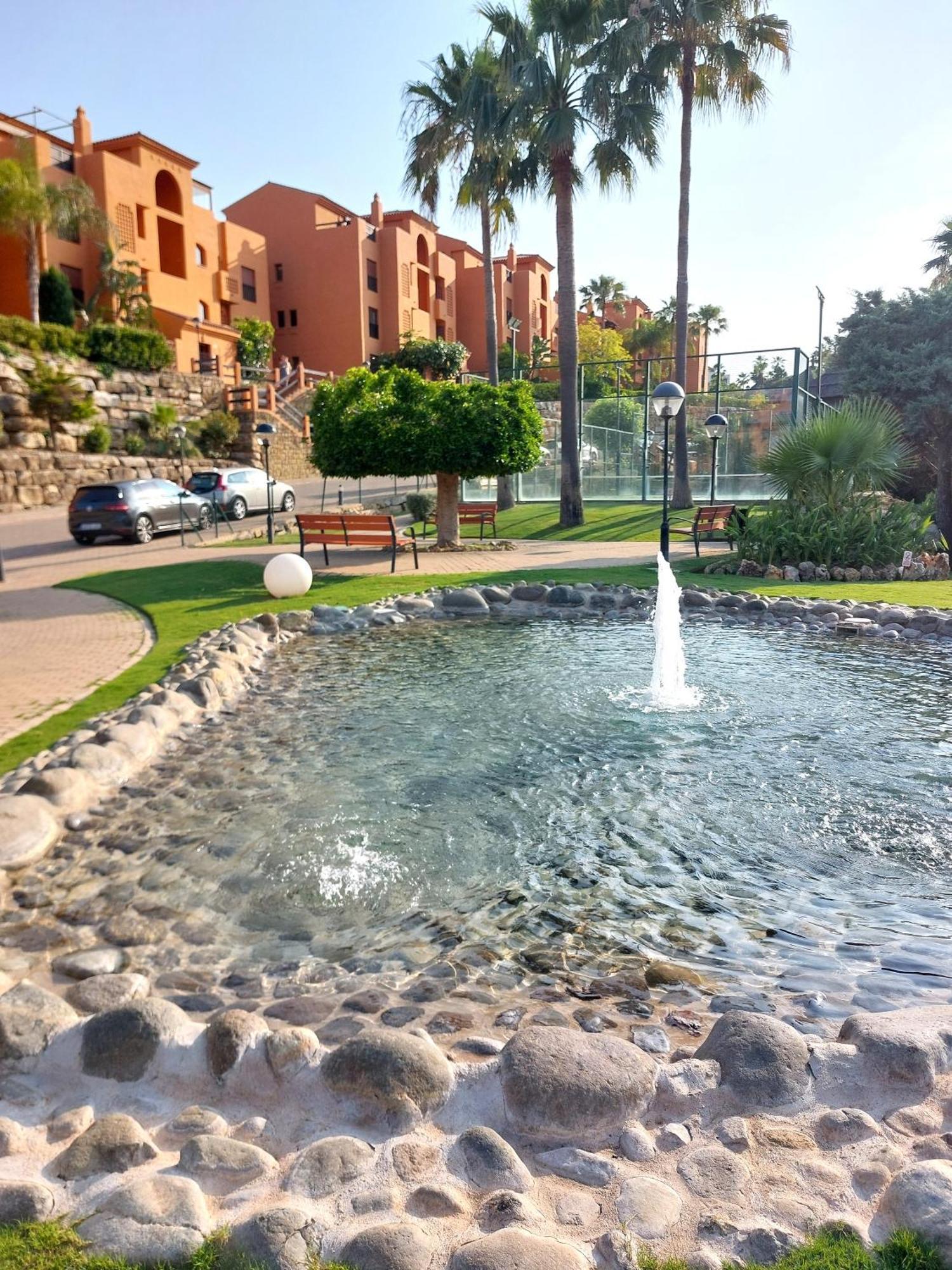 Appartement 3 Bed In Gazules Del Sol Estepona