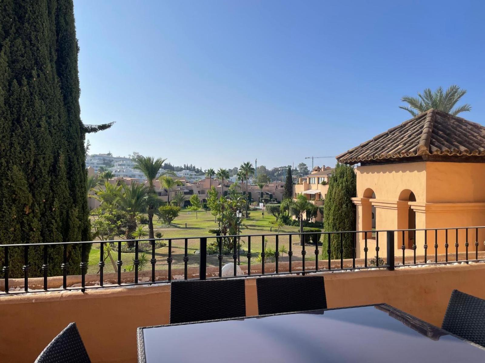 Cartuja Del Golf Duplex Penthouse Appartement