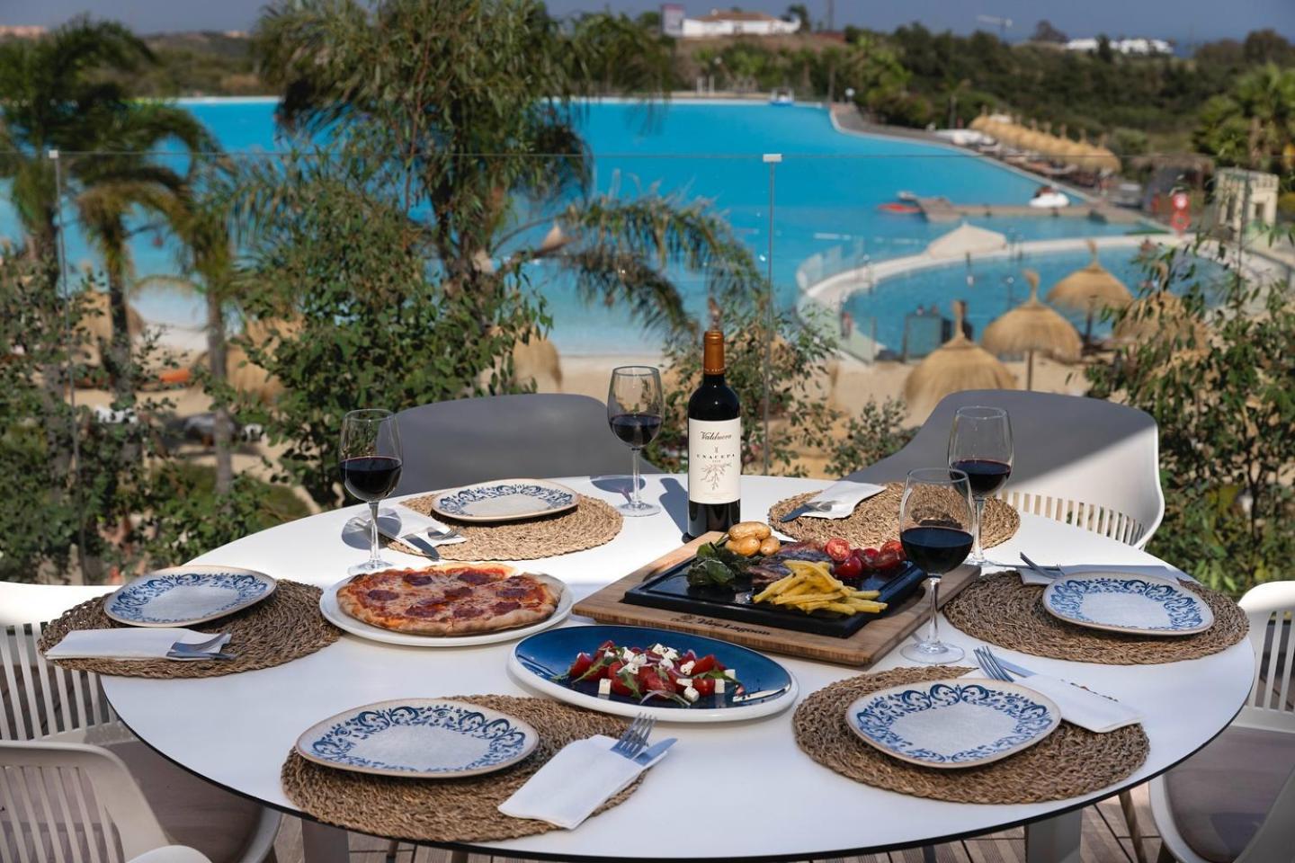 Alcazaba Lagoon Luxury Retreat Estepona