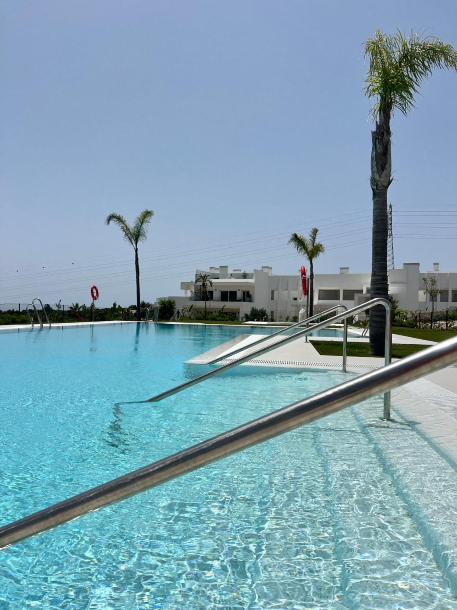 Alcazaba Lagoon Luxury Retreat
