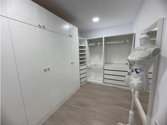 Apartment Modern 3 Bed With Sea Views Pool