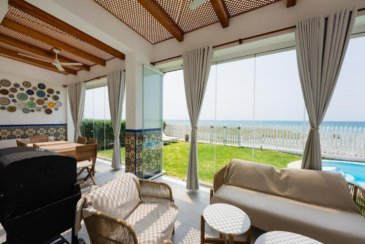 Holiday home Ocean Front With Private Pool Estepona