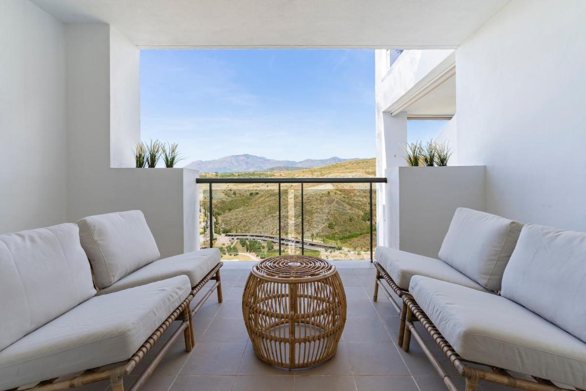 Casa Acosta - Stylish 2br, Pool & Paddle Tennis In Flamingos Estepona