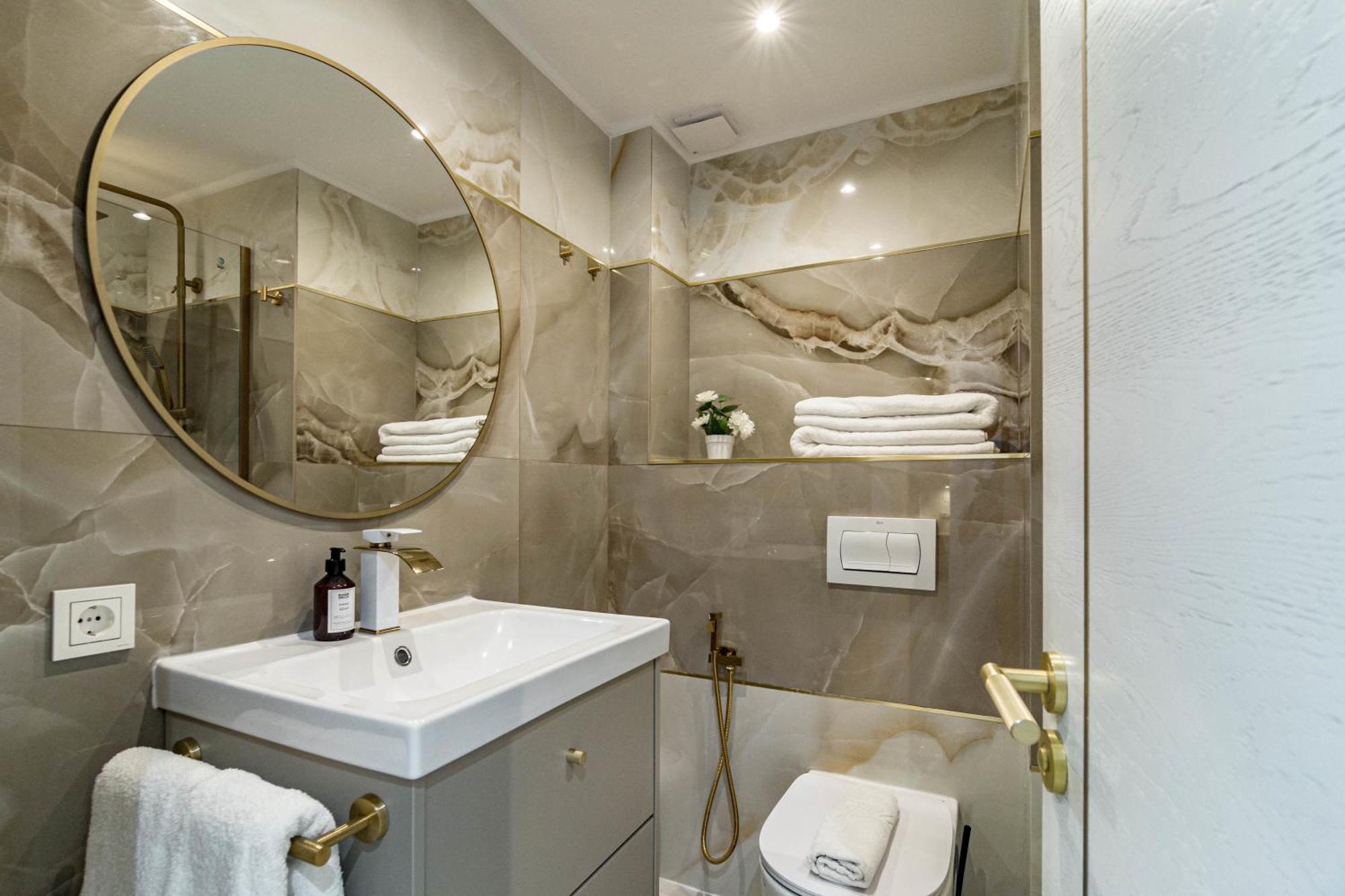 Terr69- Bright Gem In Charming Old Town