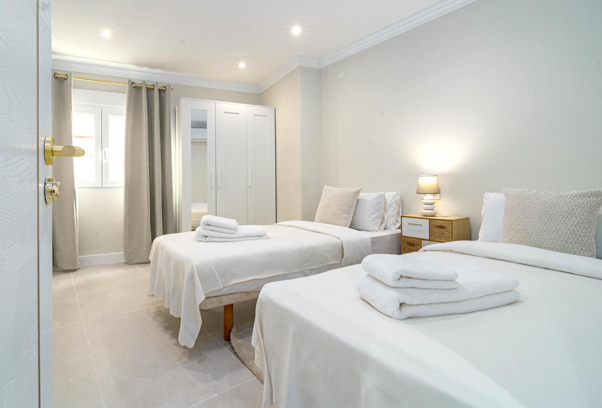 Terr69- Bright Gem In Charming Old Town Apartamento