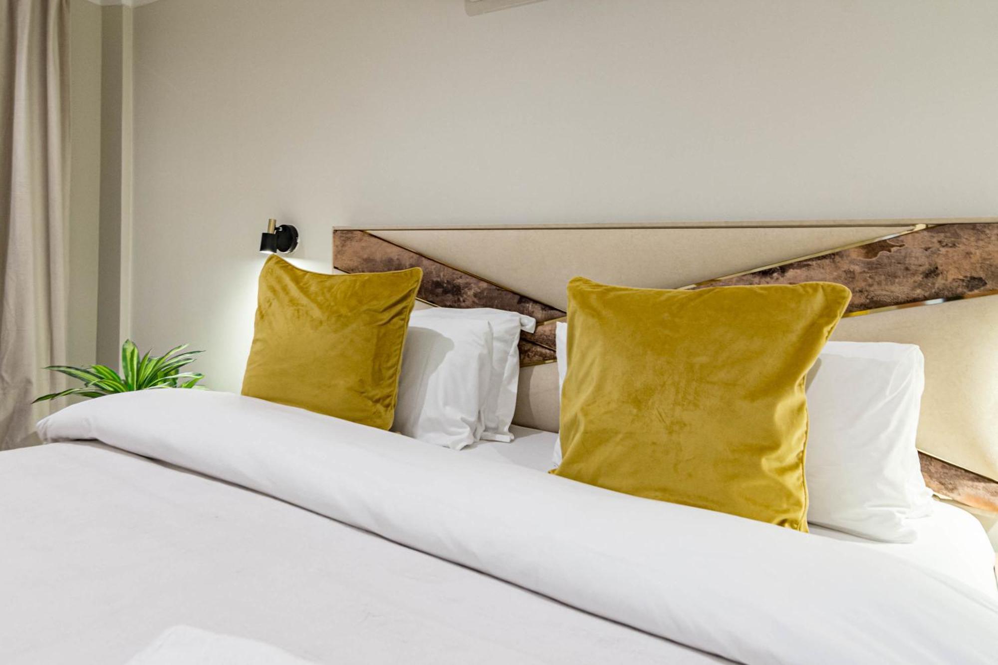 Terr69- Bright Gem In Charming Old Town *