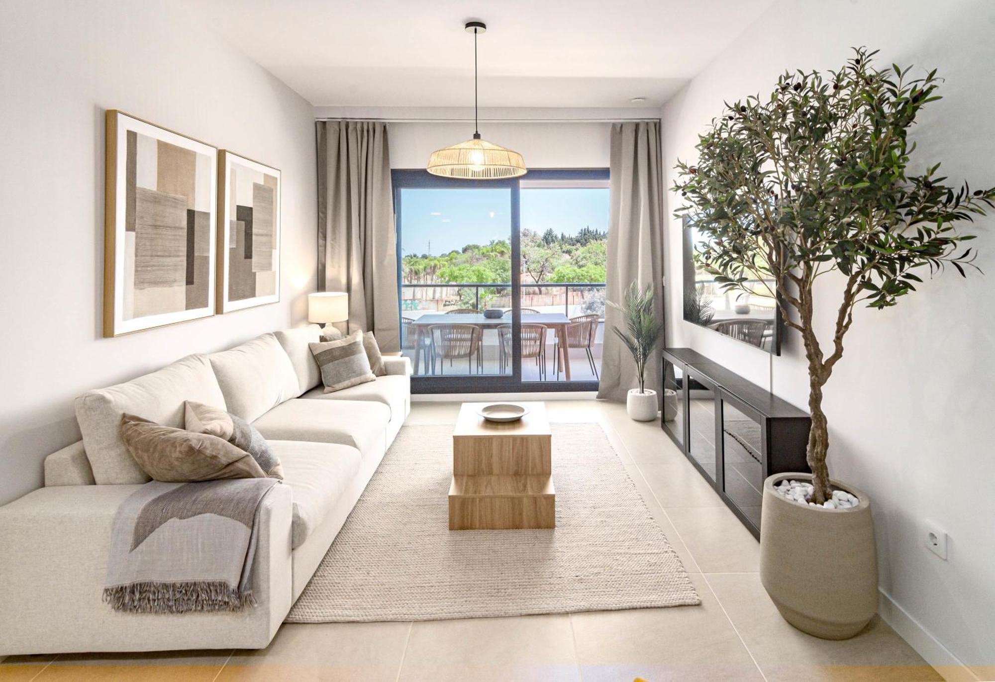 Ae2.2b - Newly Built With Big And Sunny Balcony Apartment Estepona