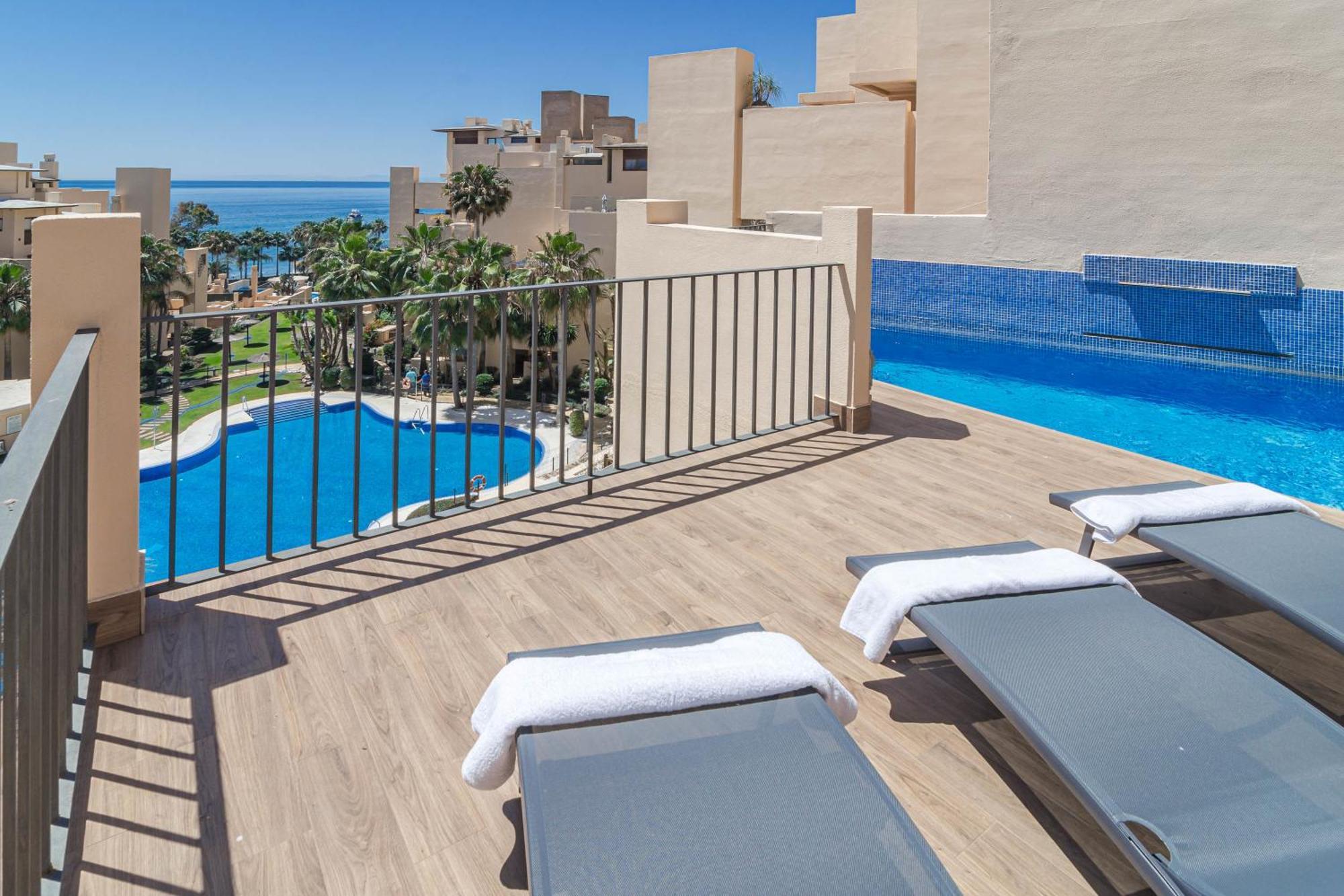 Appartement Bp7c.2a Beachfront Penthouse With Private Pool Estepona