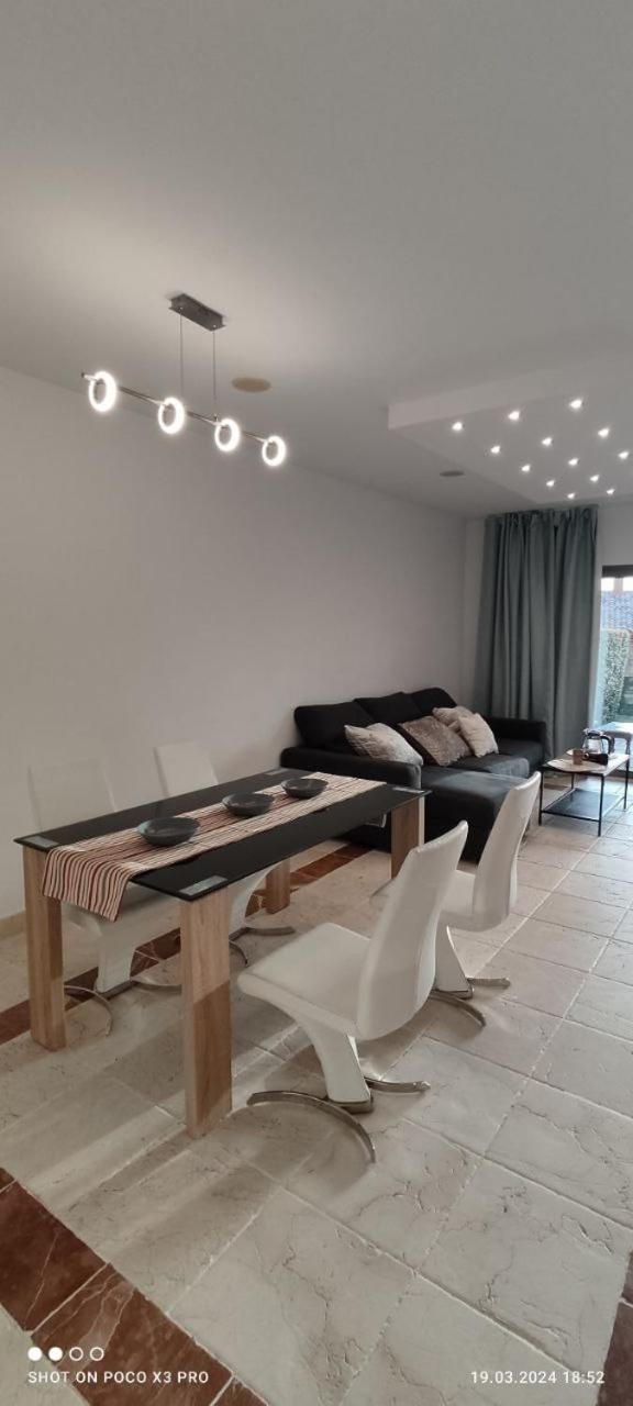 Benatalaya Apartment Estepona