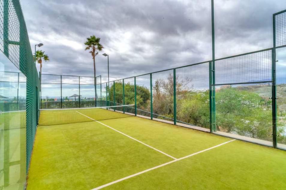 - Serendipity Flat- Stunning Views And Serene Interior Appartement Estepona
