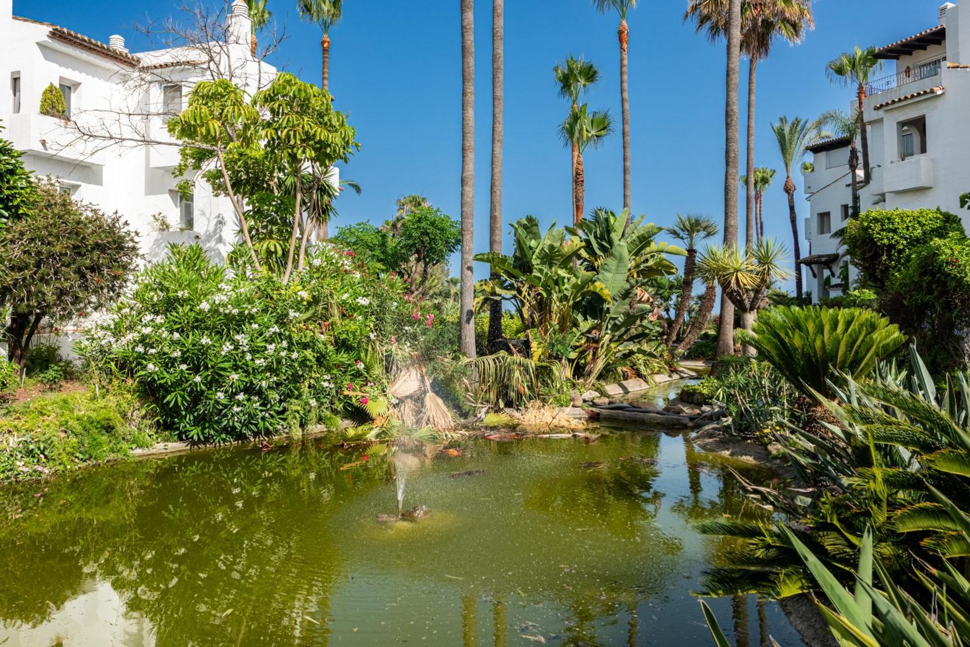 Apartment Costalita Beachside Estepona
