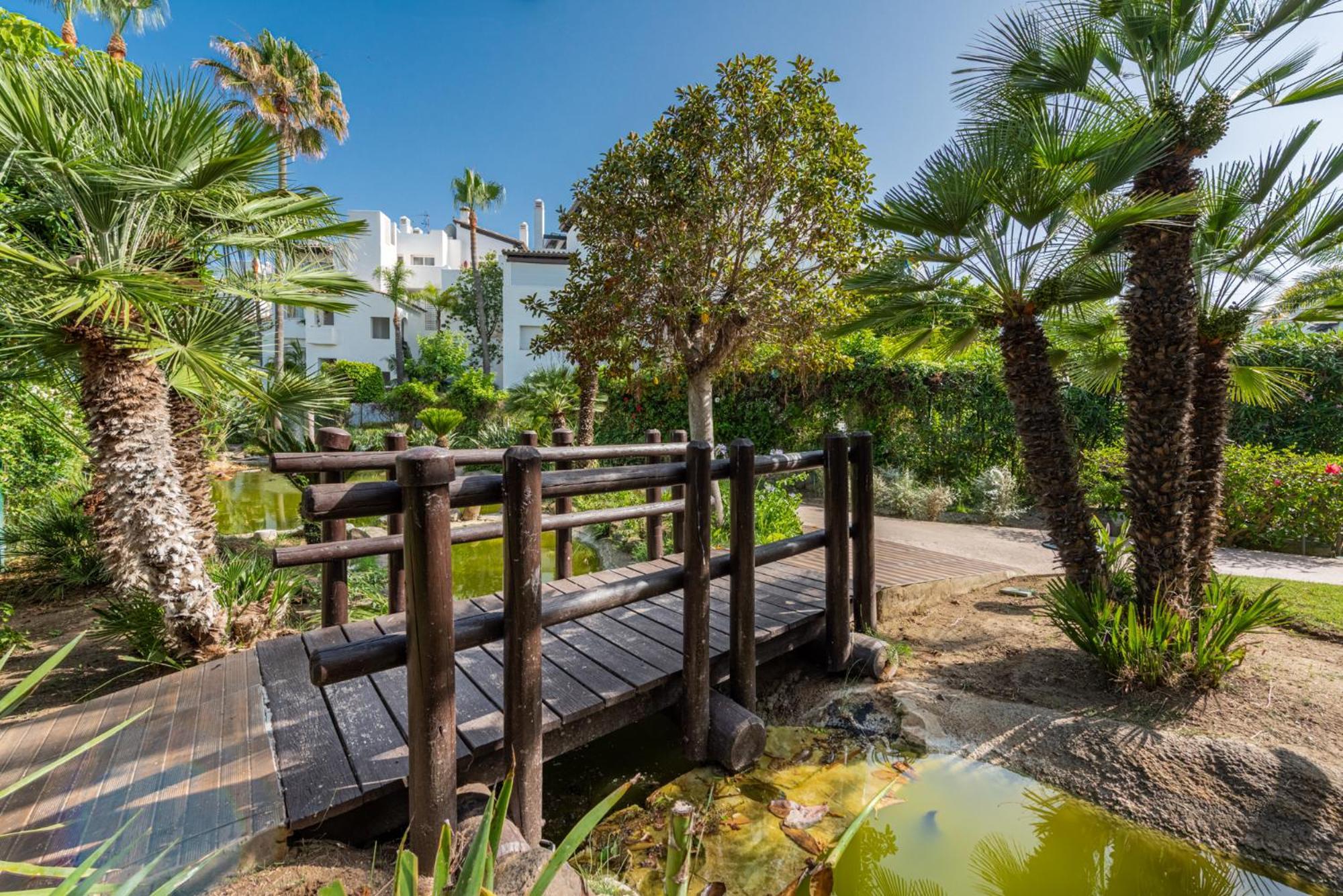 Apartment Costalita Beachside