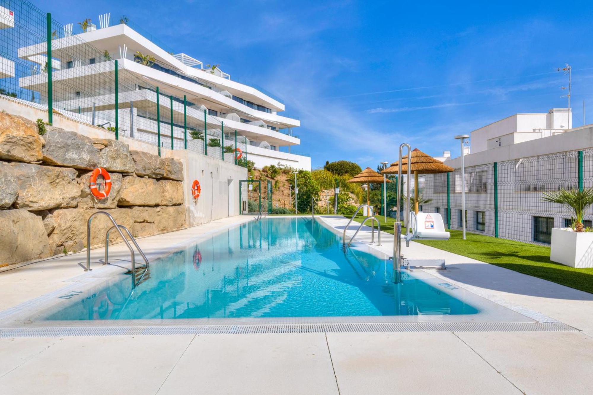 One 80 Within Walking Distance To The Sea * Estepona