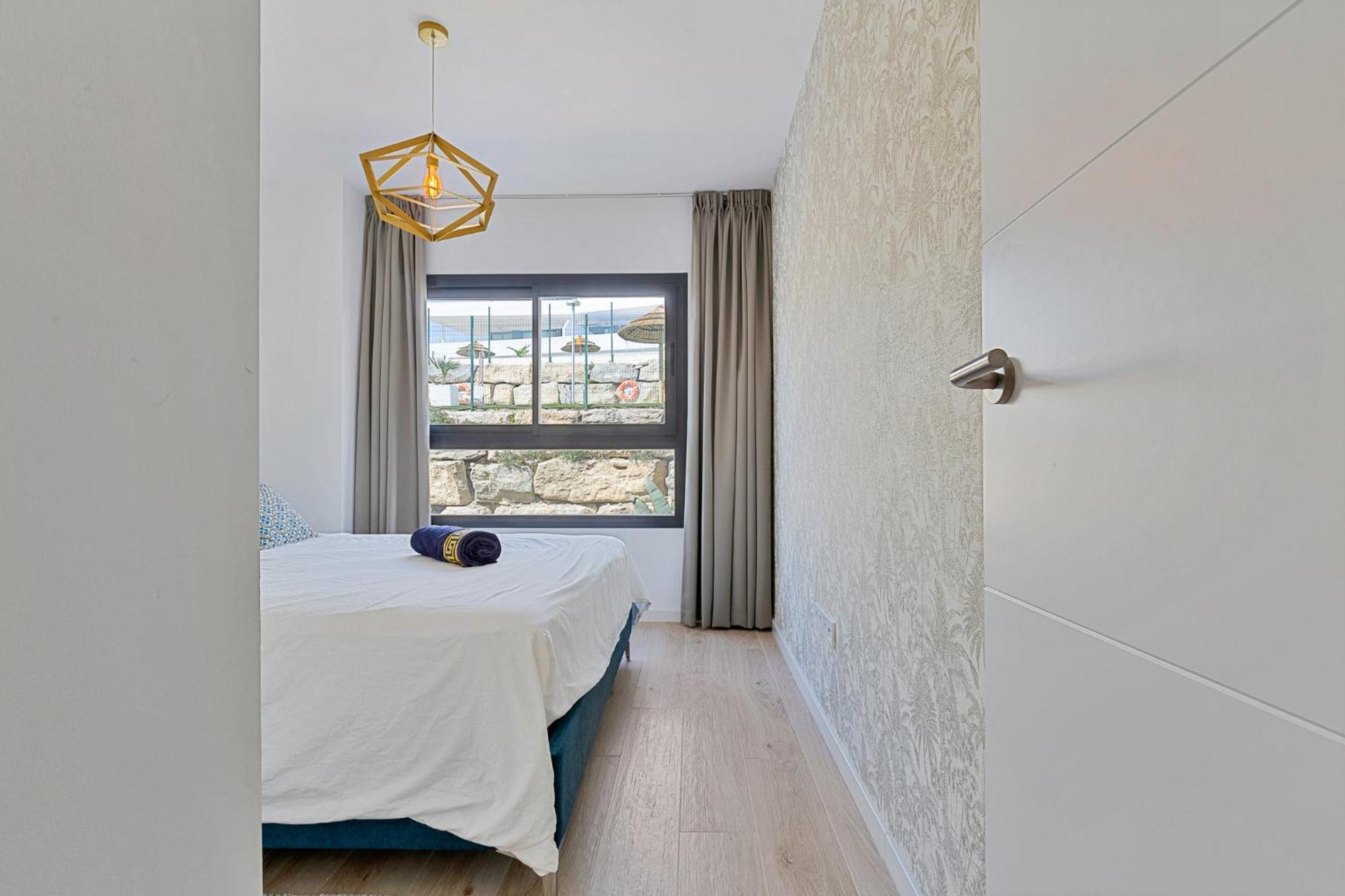 One 80 Within Walking Distance To The Sea