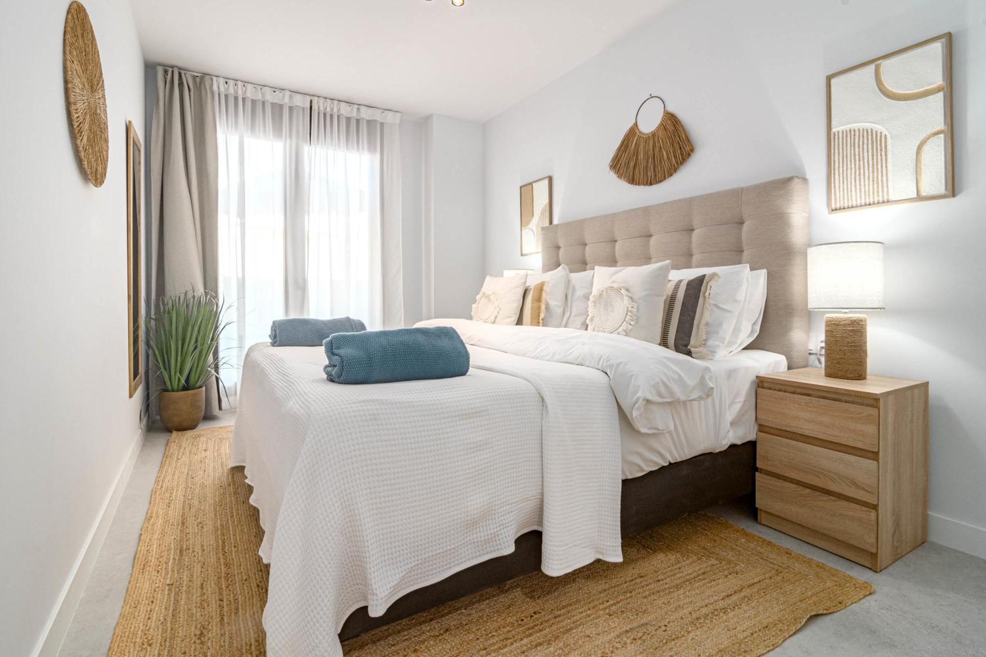 Lmea1.b.b - Modern 1-bed Flat With Pool Balcony Appartement