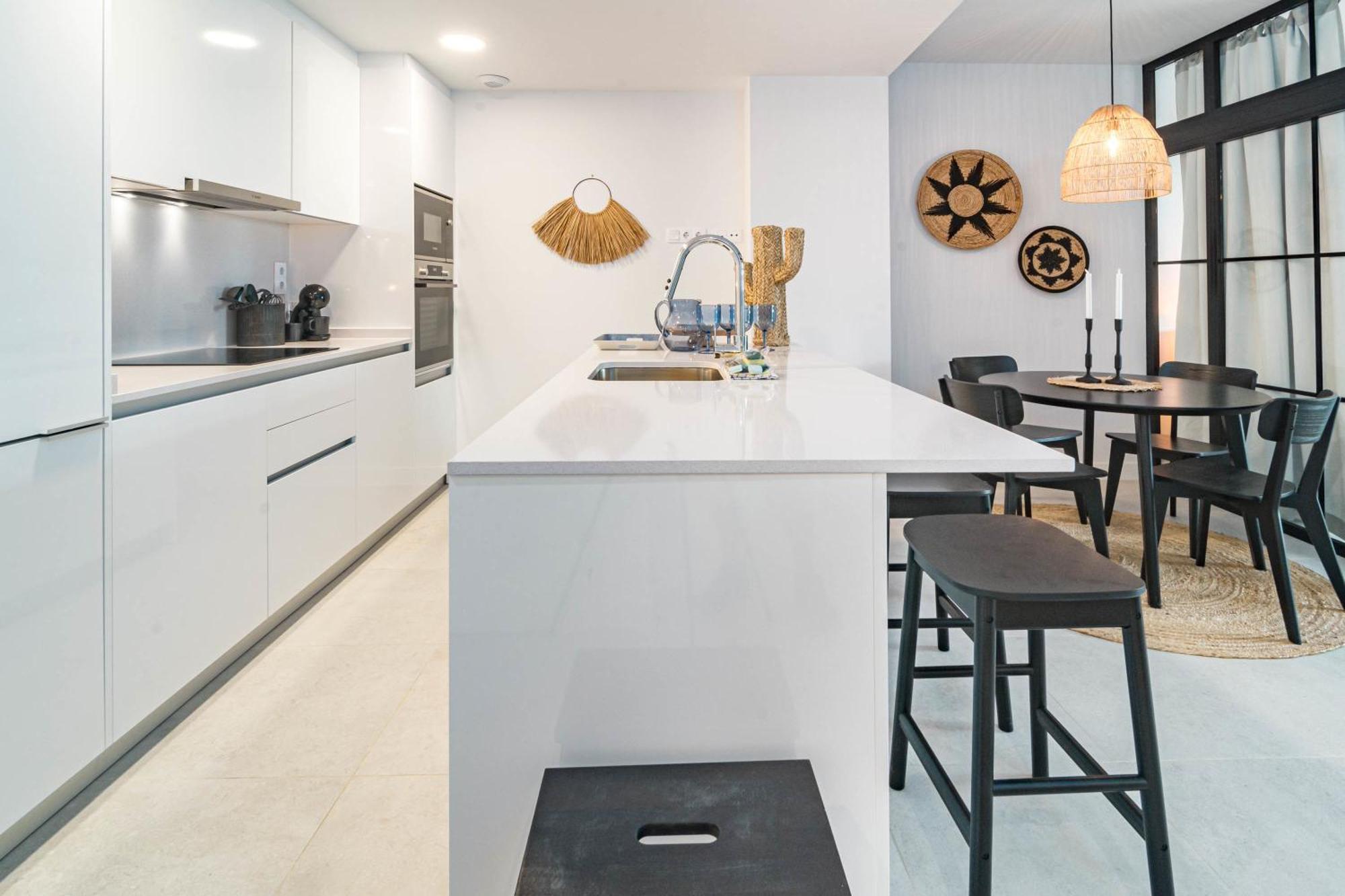 Appartement Lmea1.b.b - Modern 1-bed Flat With Pool Balcony