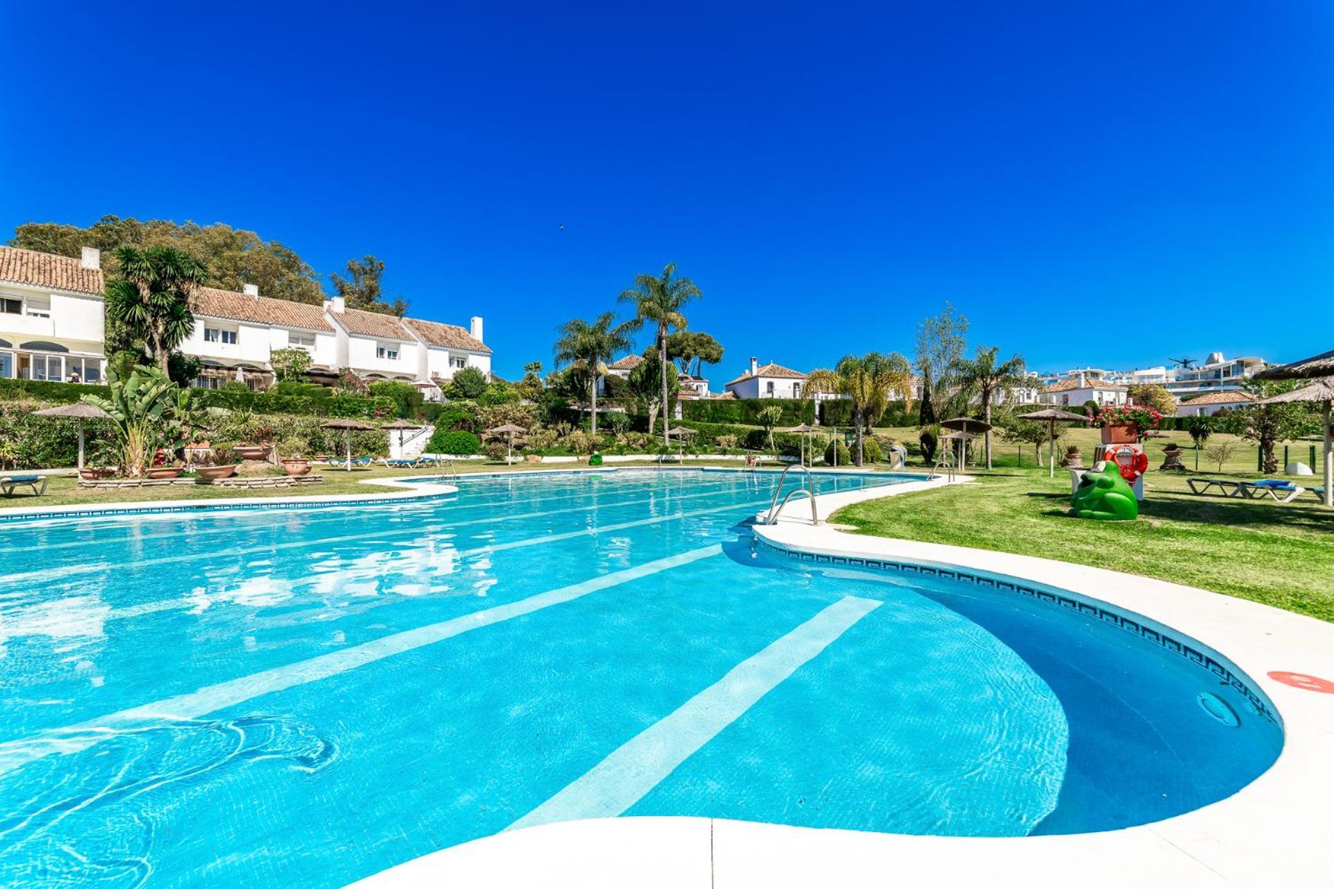 Cute In Benamara A Few Meters From The Between &marbella