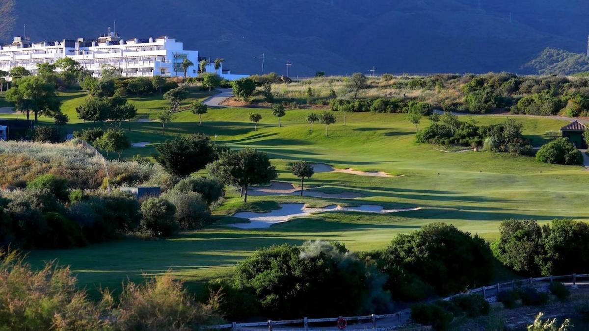 Casa M2 And Marbella Getaway-sleeps 10 * Estepona