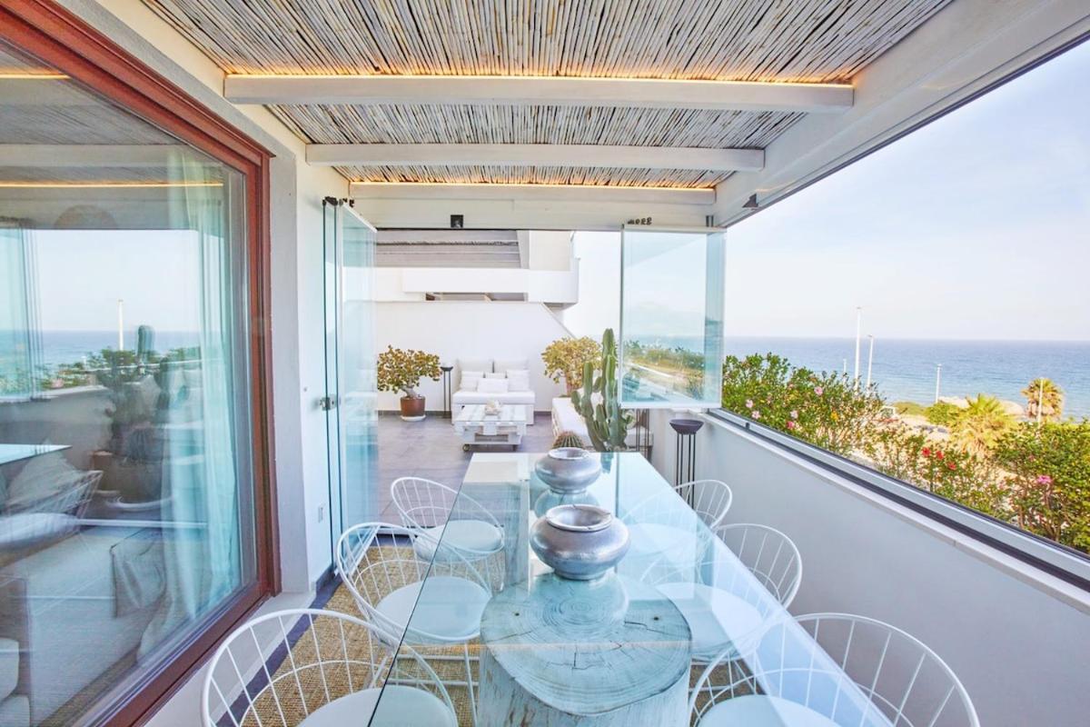 Oceanfront Luxury Escape - Escapada De Lujo Frente Al Mar Estepona