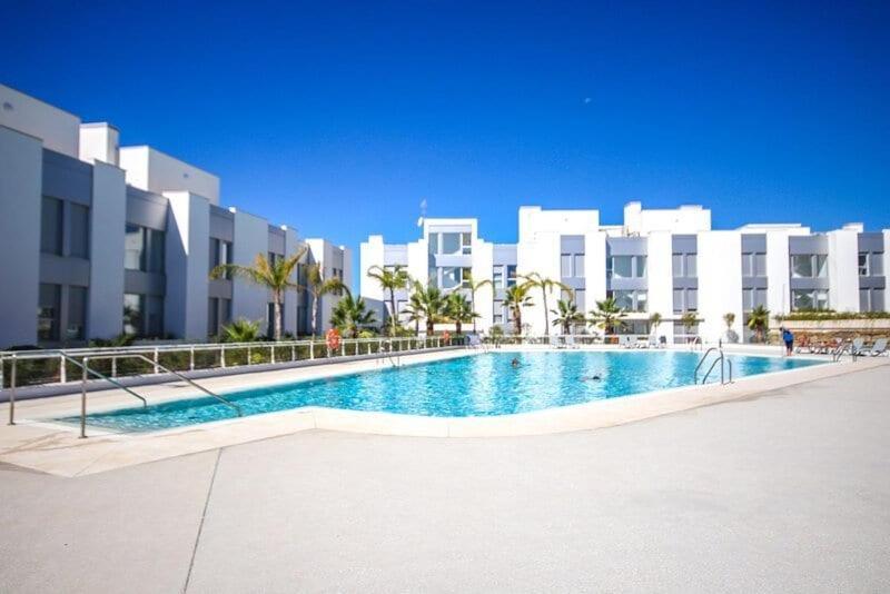Deluxe In 3 Bedrooms Apartment *