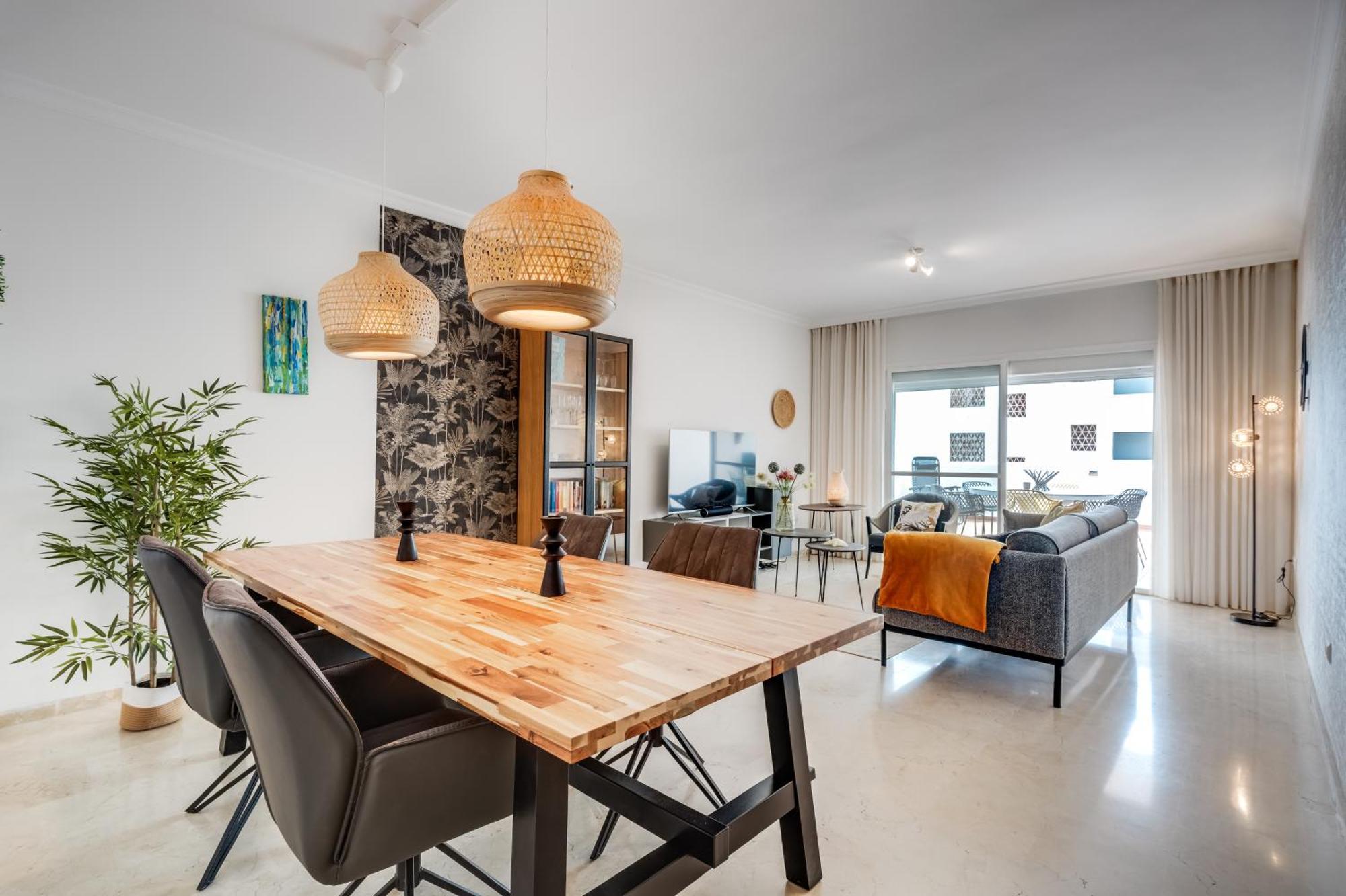 Spacious With Large Terraces Lunymar Golf, Estepona