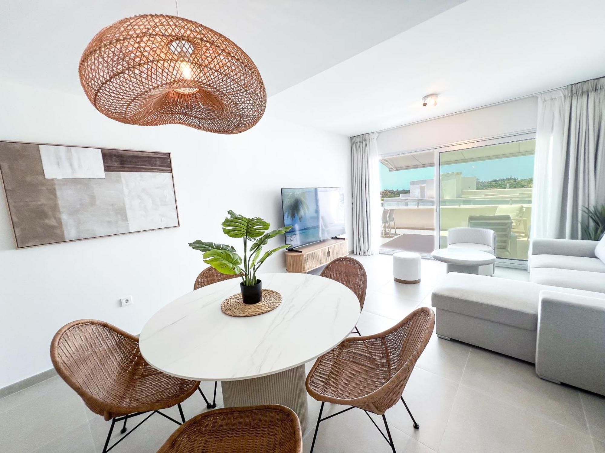 Family Penthouse With Sea Views In Cancelada Apartment *