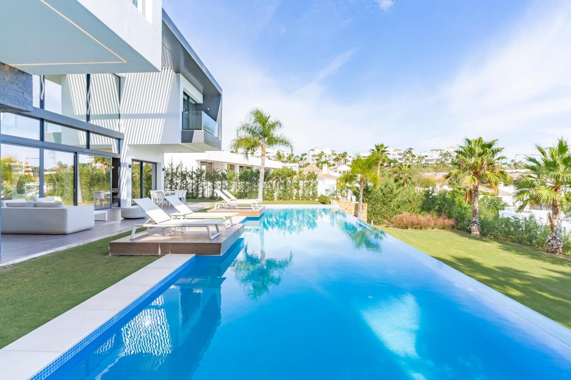 Villa Michaela Moderna De Super Lujo Con Piscina Y Vistas *