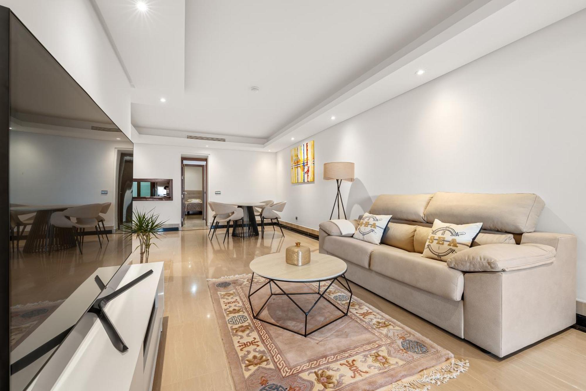 Seafront Bahia De La Plata Apartment Estepona
