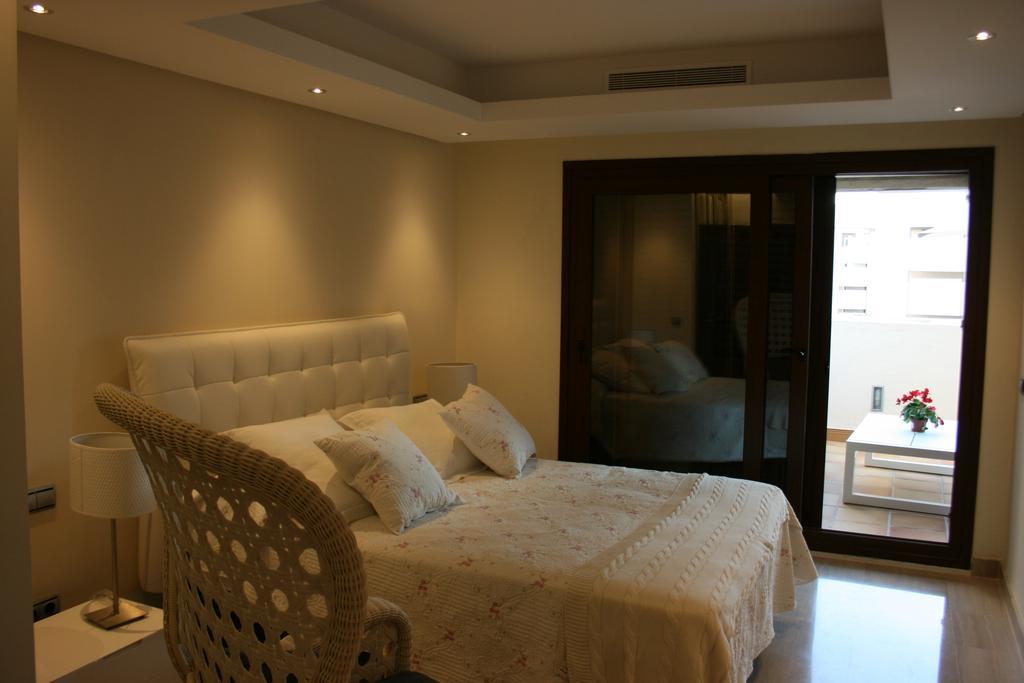 Bahia De La Plata Apartamento Estepona