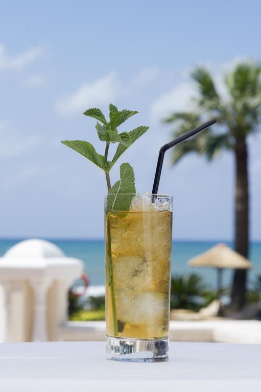 Las Dunas Suites & Apartments *