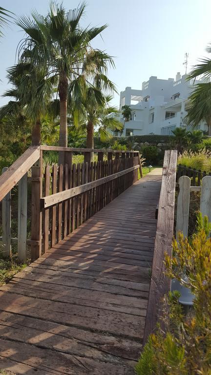 Alcazaba Lagoon