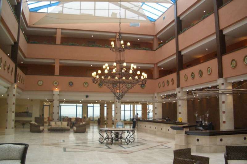 Pierre & Aparthotel Estepona