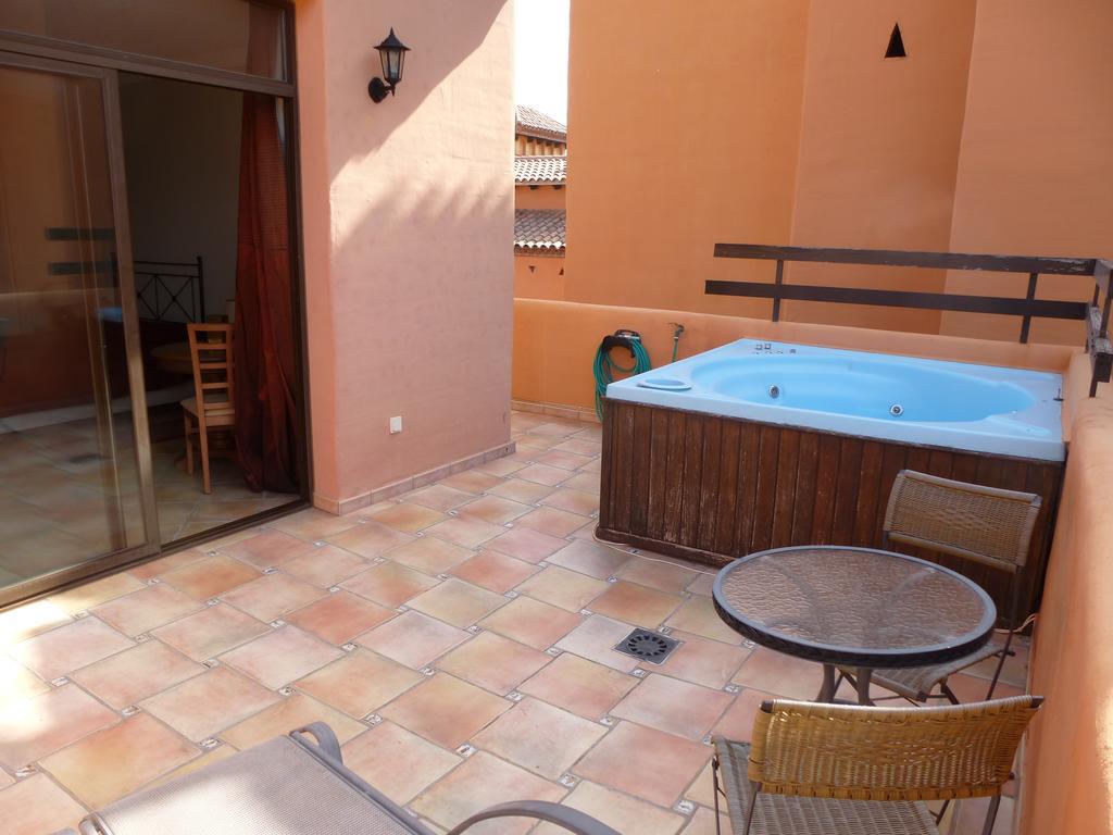Apartment El Paraiso Beach Side *