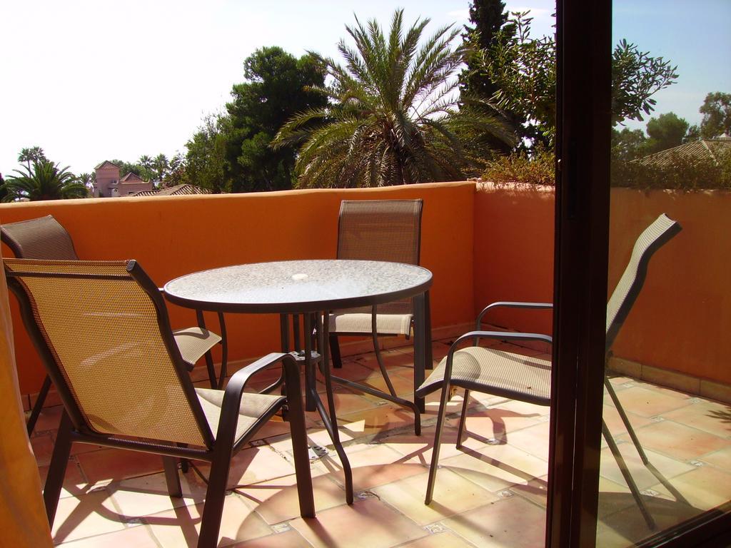 Apartment El Paraiso Beach Side Estepona