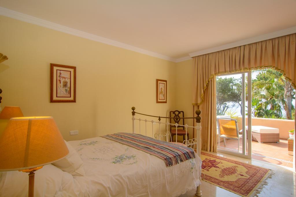 First Line Townhouse Venalmar Casa de férias