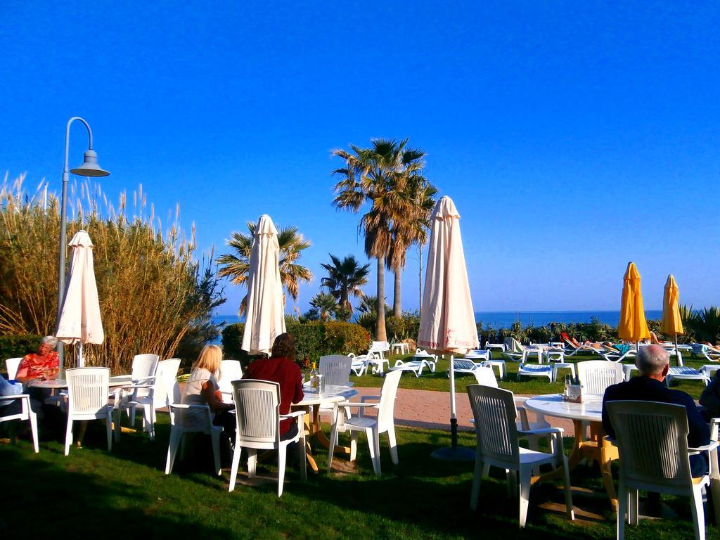 El Paraiso Beach Side *
