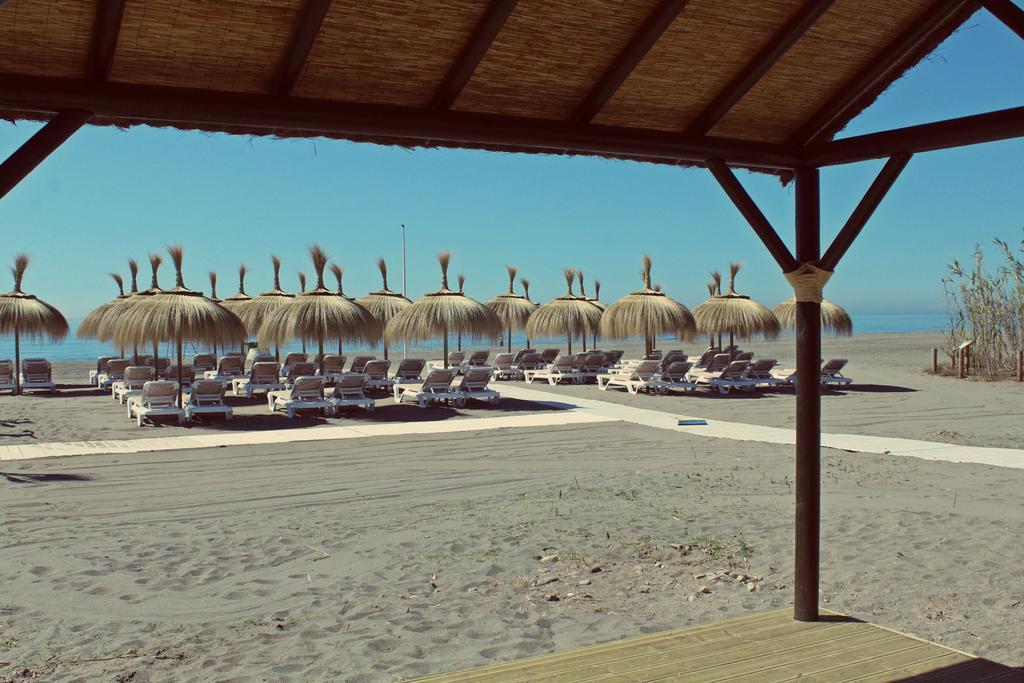 Apartamento Laguna Beach * Estepona