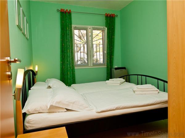 Hoja Villa