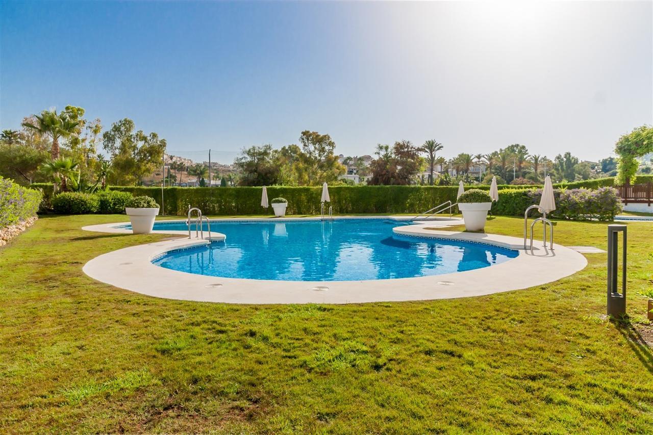 Golf Hill Canovas * Estepona