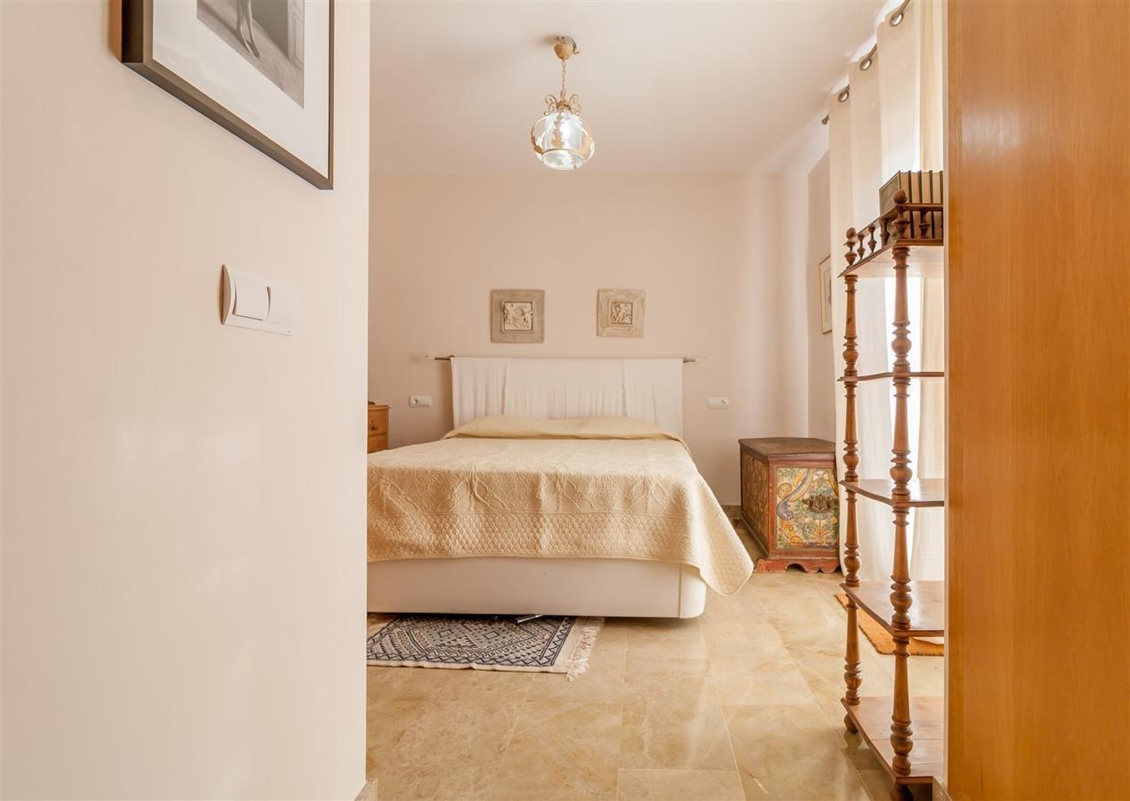 Apartment Golf Hill Canovas