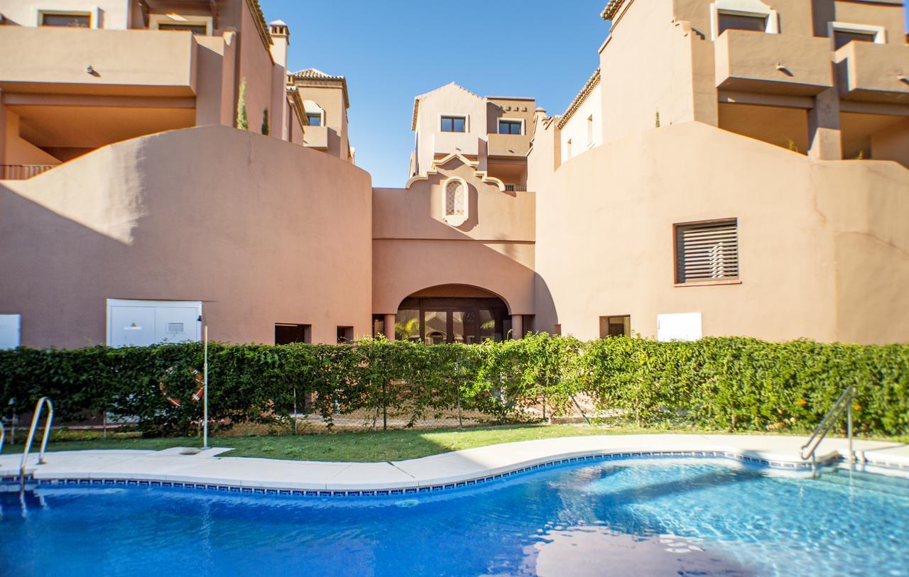 Las Villas De Santa Maria By Holiday World Villa Estepona