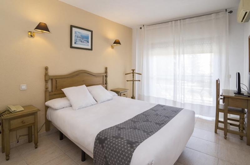 Hotel Ciudad Estepona 3* Estepona