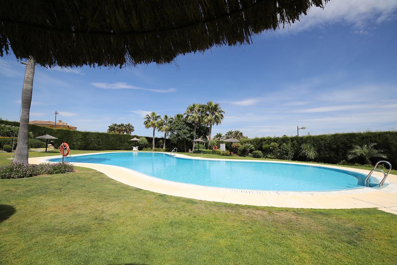 Jardines De Nueva Galera Cozy Penthouse Apartment Estepona