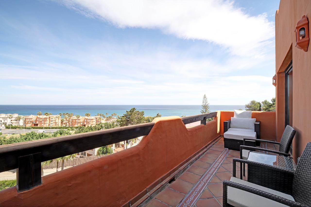 Jardines De Nueva Galera Cozy Penthouse