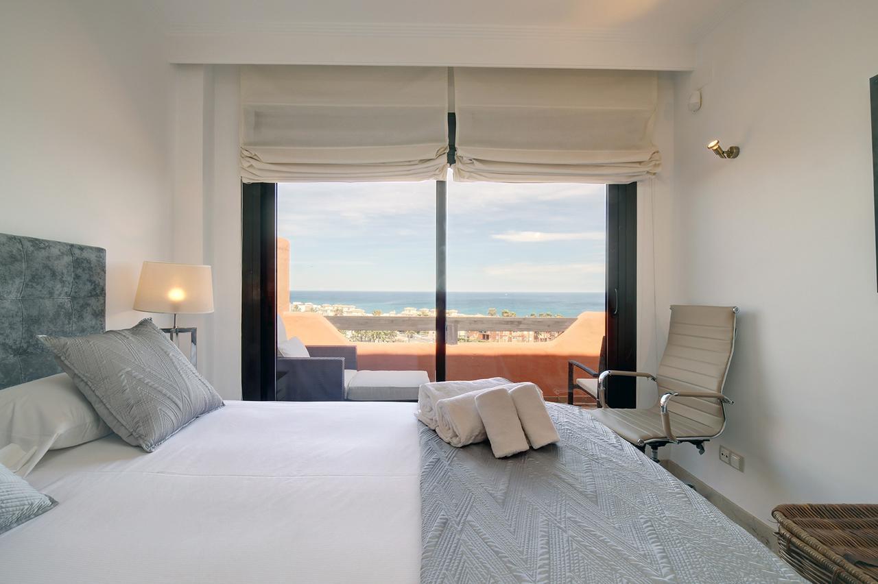 Jardines De Nueva Galera Cozy Penthouse Estepona