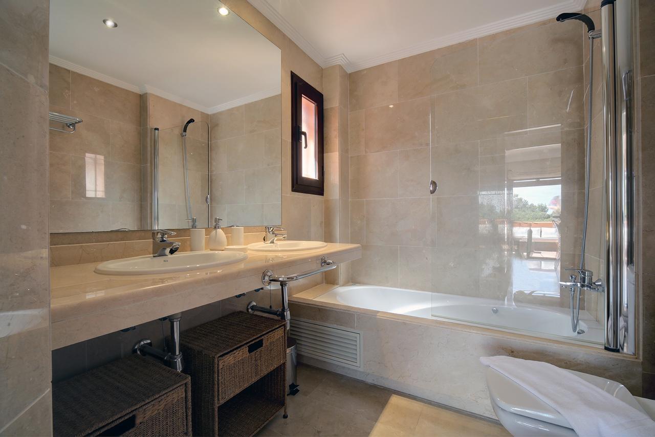 Apartment Jardines De Nueva Galera Cozy Penthouse Estepona