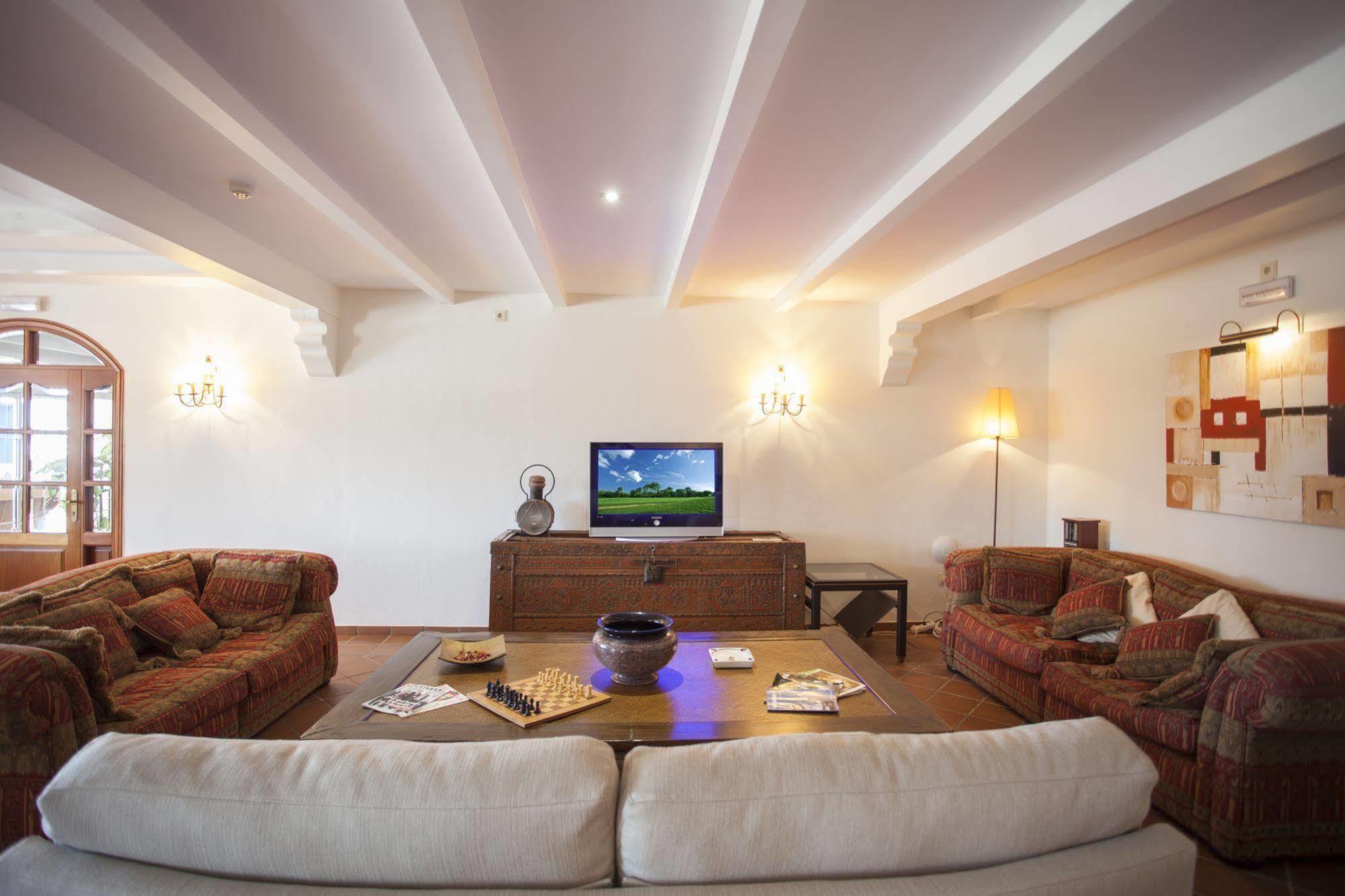 Hotel Piedra Paloma 2*