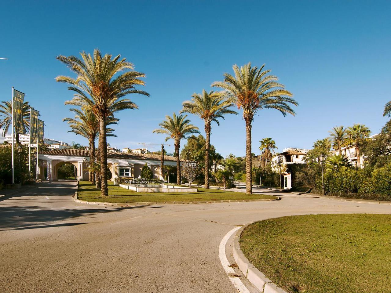 Holiday Resina Golf Estepona